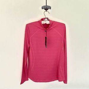 NWT Callaway Women’s 1/4 Zip Golf Pullover